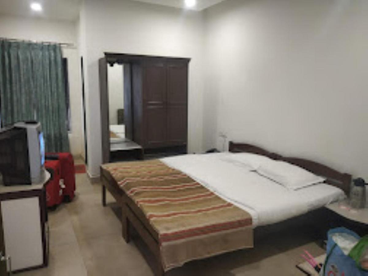 Mp Tourist Bunglow , Chitrakoot Hotel Sitapur Muafi Exterior photo